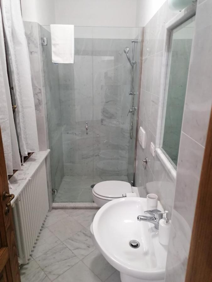 Oberdan'S Paradise Lt Firenze Bagian luar foto