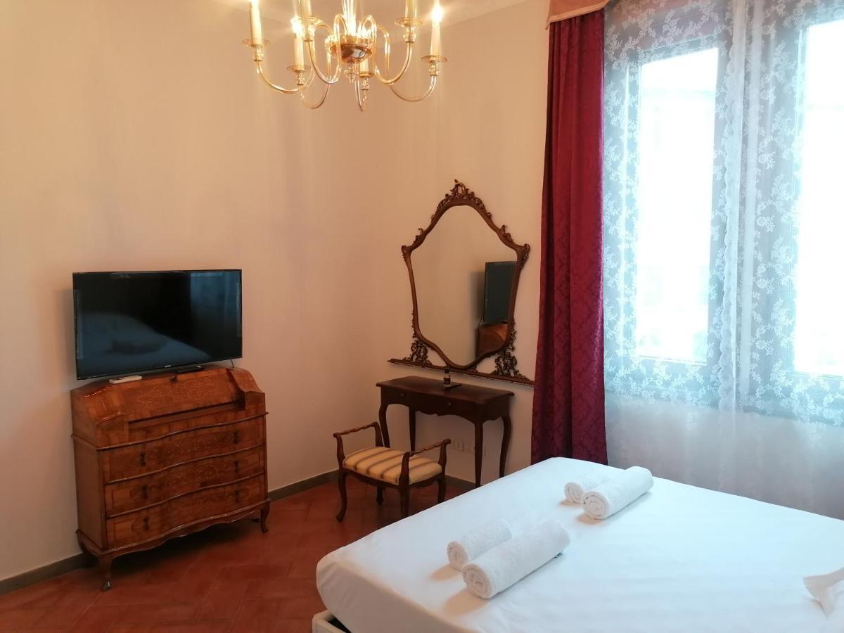 Oberdan'S Paradise Lt Firenze Bagian luar foto